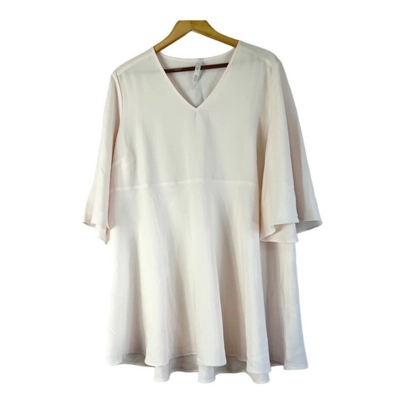 NWT Melissa McCarthy Seven7 Plus Bell Sleeve Sheer Tunic Blouse Soft Pink 1X - Picture 11 of 12